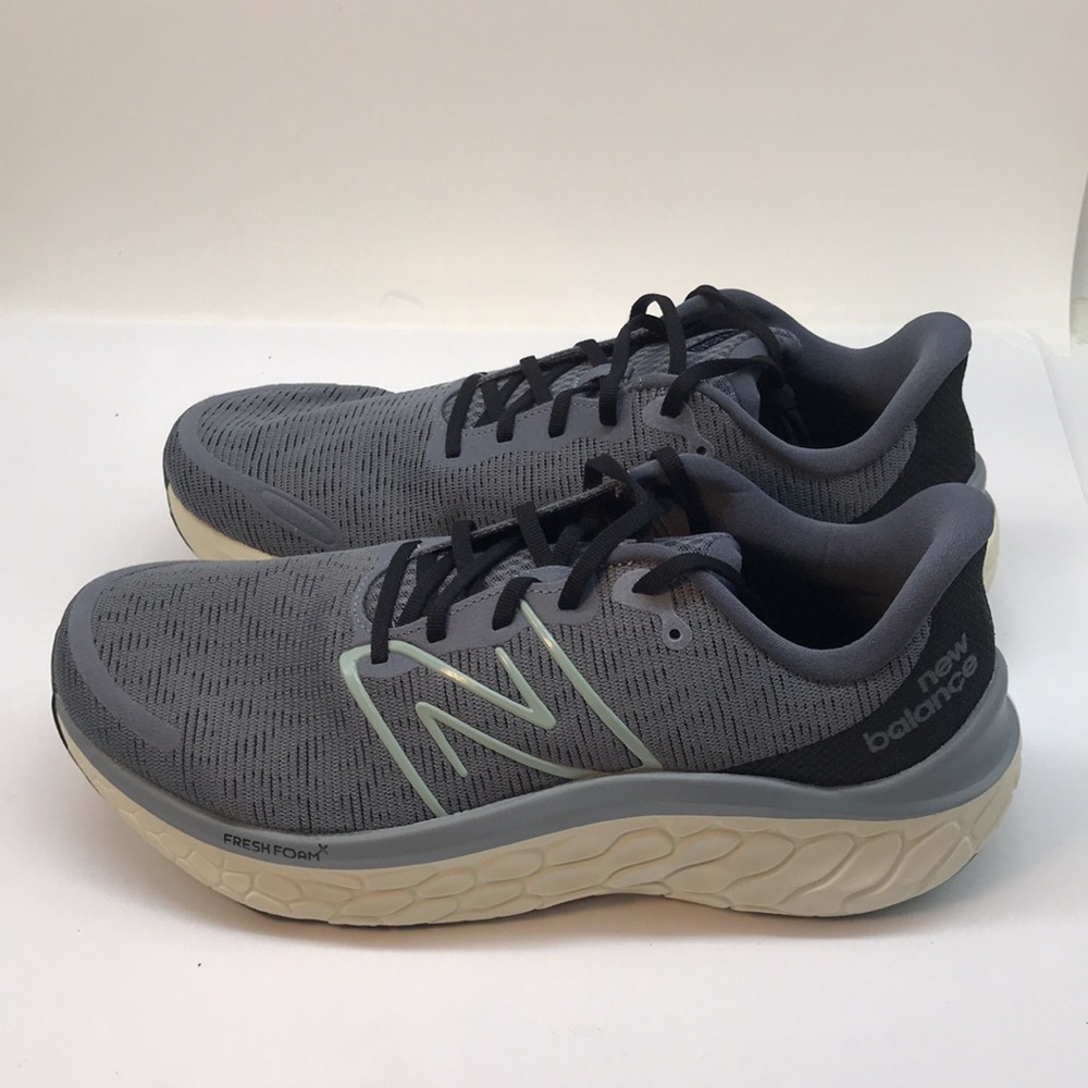 New Balance Menś Fresh Foam X Kaiha Road 1 Gray Running Shoes Size 11